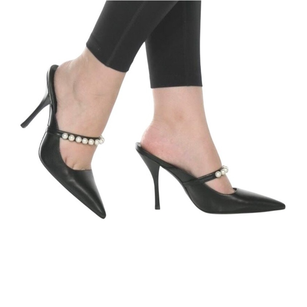 Stuart Weitzman Pearl Mule – Size 8B – Excellent Condition